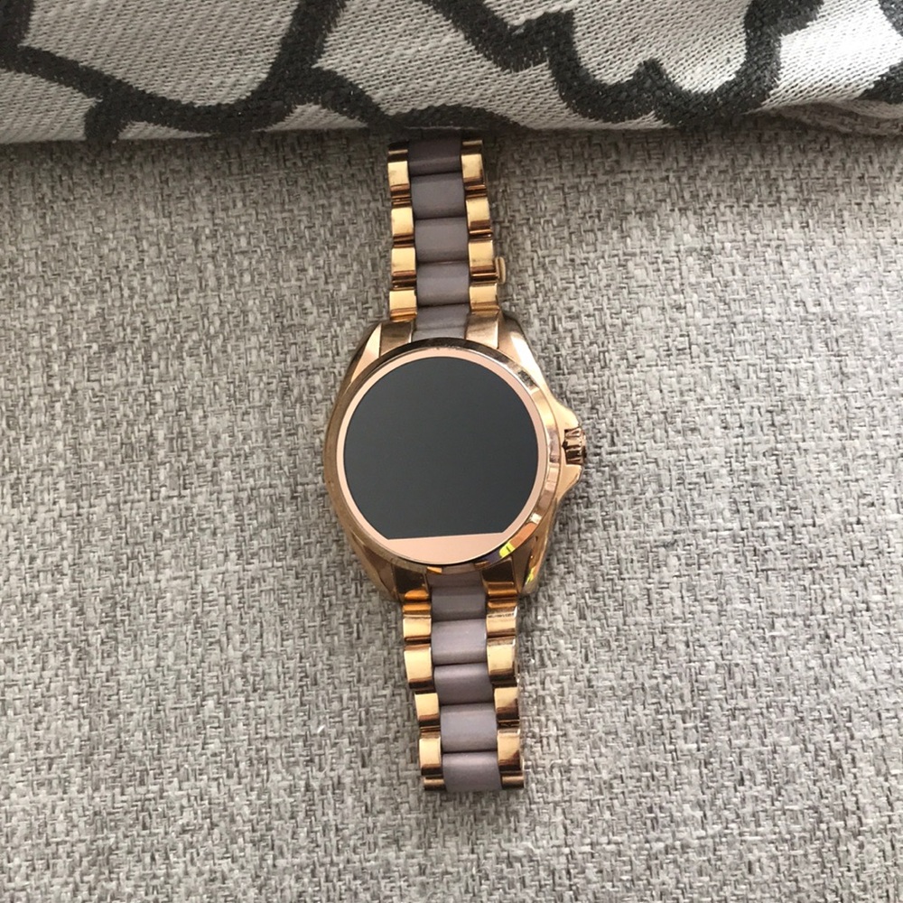Michael Kors Access rose gold smart watch